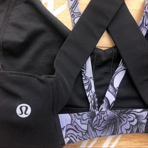 Lululmon Sports Bra Size 6 - Sweat Times Bra - Picture 6 of 11